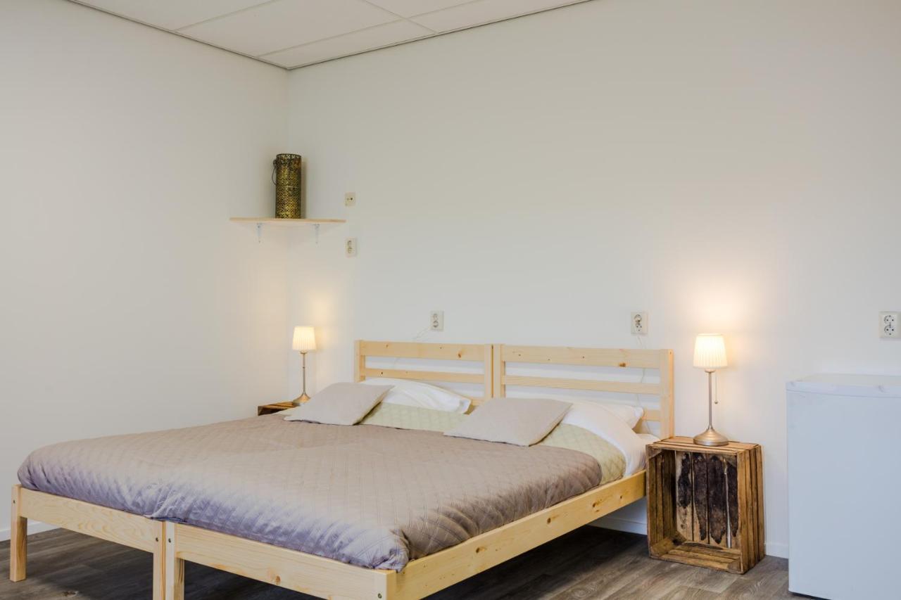 Hotel Corfwater Петтен Экстерьер фото